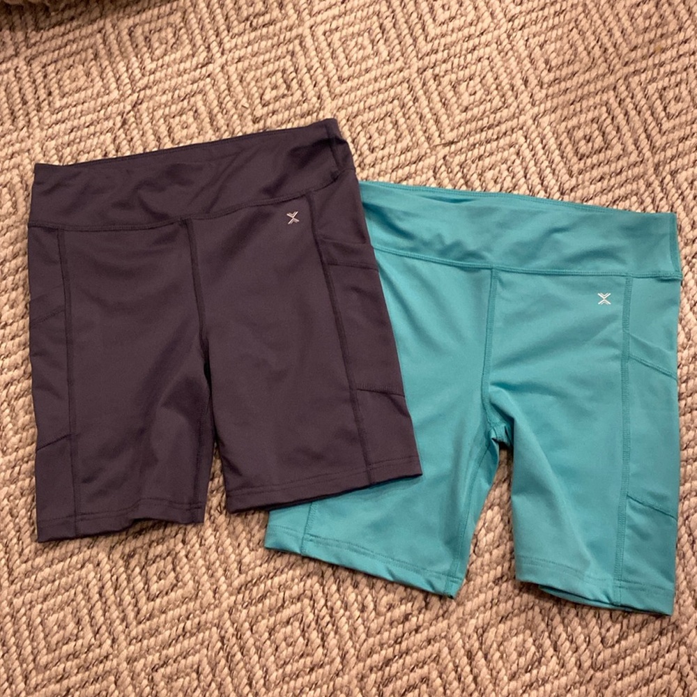 Set of two long gym shorts
